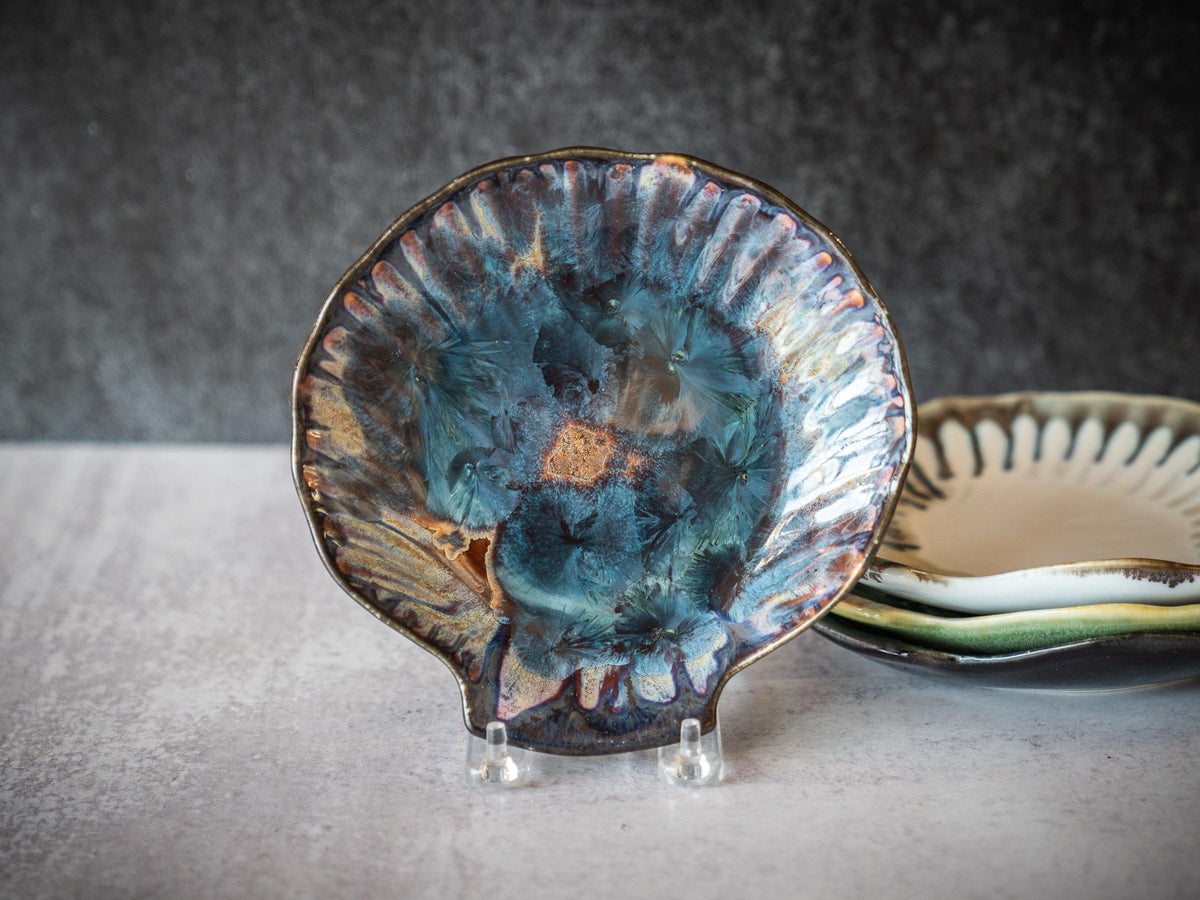 Shell Plate by Edgecomb Potters