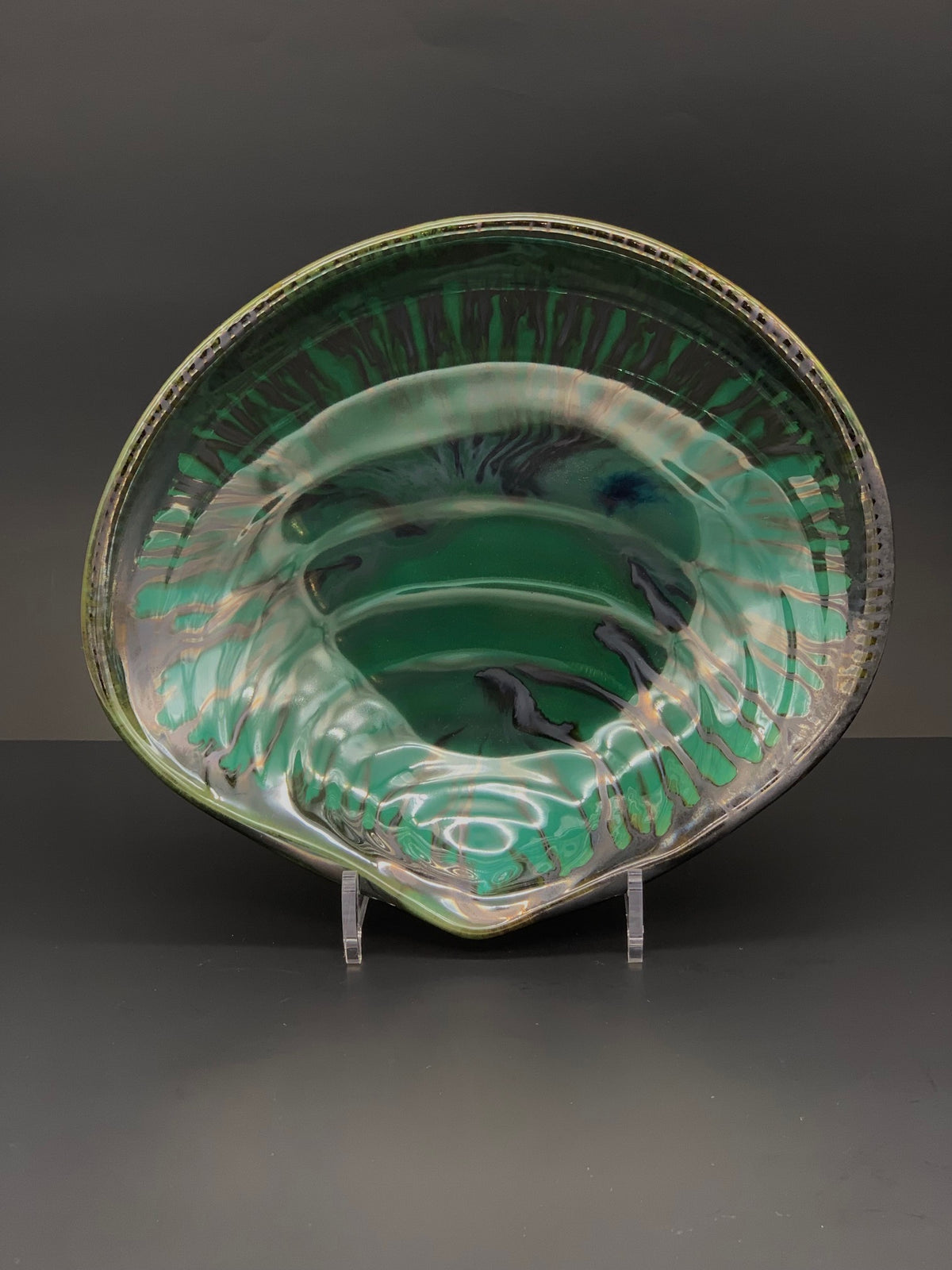 Rippled Shell Pottery by Edgecomb Potters